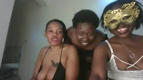 Queen kikih online show from 07-16-26, 09:21