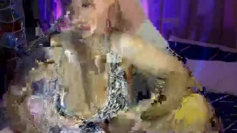 QueenHennessy online show from 04-03-26, 02:37