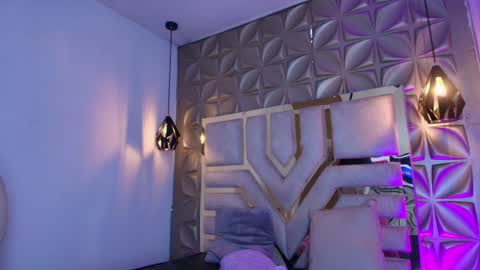   online show from 04-22-26, 12:07