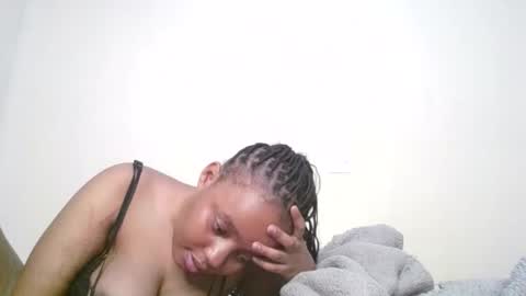 queen online show from 02-09-26, 04:05