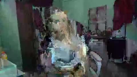 Snapshot of queenbish90 chatting on 01-18-26, 05:11 KelseyRose online show from 01-18-26, 05:11