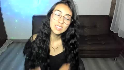 Snapshot of queenbyte_18 chatting on 05-07-26, 04:40 queenbyte_18 online show from 05-07-26, 04:40