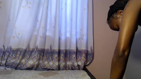 queenchloe1 online show from 06-08-26, 05:19