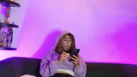 queencock_777 online show from 04-25-26, 04:15