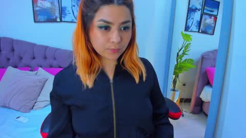 Queen online show from 01-29-25, 11:35