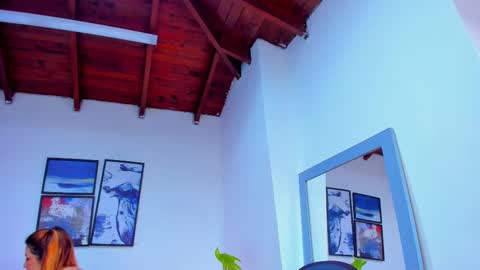 Queen online show from 02-13-25, 07:21