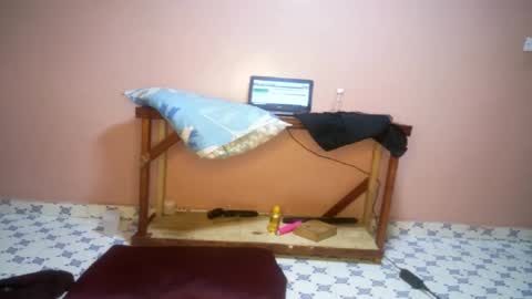 Nina online show from 03-06-25, 09:09