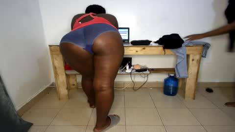 Nina online show from 04-08-26, 07:03