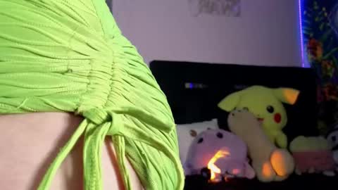 Snapshot of queenlamia chatting on 02-27-26, 10:04 Taurus online show from 02-27-26, 10:04