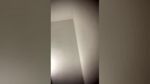 Snapshot of queenlunalancaster chatting on 03-23-26, 10:03 Luna online show from 03-23-26, 10:03