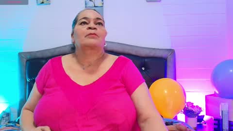 VickyBoobss online show from 04-04-26, 01:30