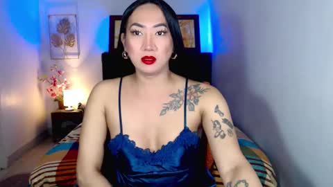 QUEEN online show from 02-20-25, 04:18