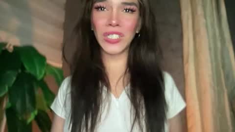 QUEEN online show from 10-02-25, 09:38