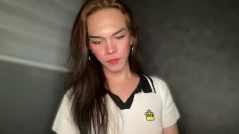 QUEEN online show from 10-08-25, 12:58