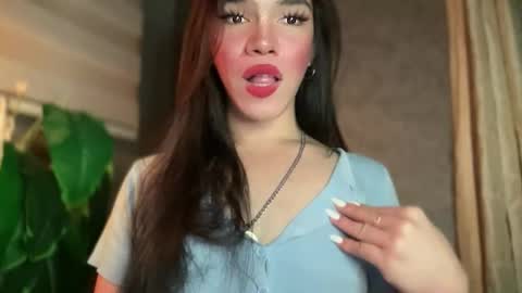 QUEEN online show from 04-16-26, 08:59