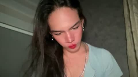 QUEEN online show from 06-20-26, 12:52