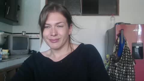 Nico online show from 10-23-25, 06:28