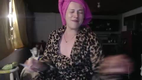 Nico online show from 11-26-25, 02:23