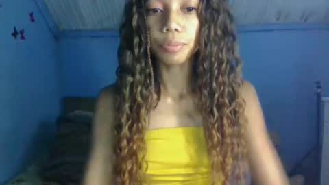 queennih online show from 11-07-25, 07:25