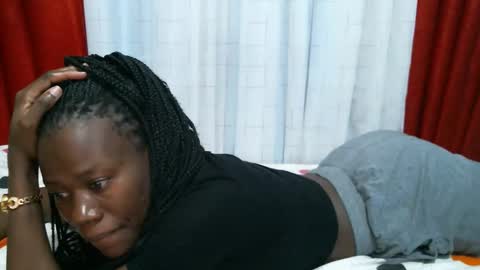 queenninaa online show from 01-18-26, 08:18