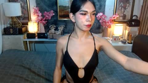 queennira online show from 07-03-26, 07:15