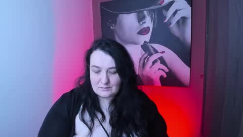 Snapshot of queenofhaze chatting on 11-15-25, 07:32 you may simply address Me with Your Grace online show from 11-15-25, 07:32