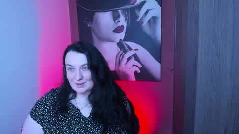 Snapshot of queenofhaze chatting on 12-18-25, 05:08 you may simply address Me with Your Grace online show from 12-18-25, 05:08