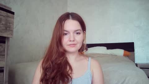 Snapshot of queenofmodels chatting on 01-27-25, 12:26 QueenOfModels online show from 01-27-25, 12:26