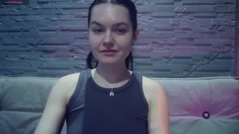 QueenOfModels online show from 04-01-26, 05:32