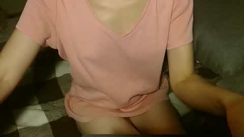 Snapshot of queenoftenderness chatting on 12-01-25, 05:18 queenoftenderness online show from 12-01-25, 05:18