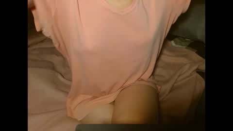 queenoftenderness online show from 12-20-25, 08:49