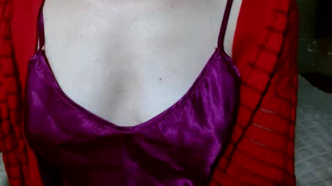 queenoftenderness online show from 07-11-26, 04:32