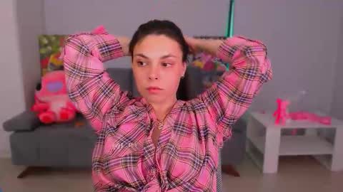 Patricia online show from 09-11-25, 09:42