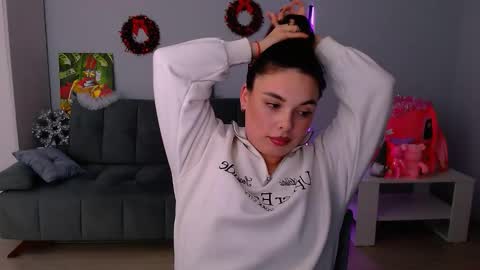 Patricia online show from 12-05-25, 06:04