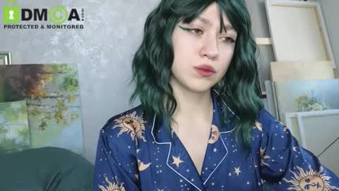 Snapshot of queenofwandss chatting on 11-20-25, 12:27 follow my new insta online show from 11-20-25, 12:27