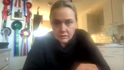 Snapshot of queenp333 chatting on 09-22-25, 08:38 PrincessP333 online show from 09-22-25, 08:38