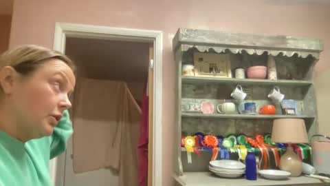 Snapshot of queenp333 chatting on 04-10-26, 08:35 PrincessP333 online show from 04-10-26, 08:35