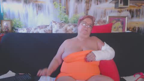 QueenPammy online show from 03-10-25, 06:05