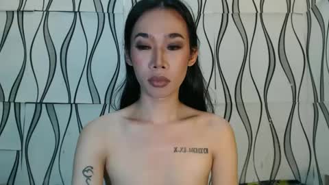 Snapshot of queenpaulaxx chatting on 12-06-24, 11:44 Paula watson online show from 12-06-24, 11:44