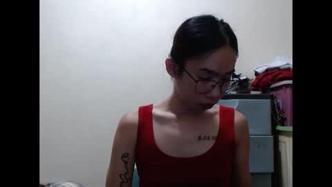 Snapshot of queenpaulaxx chatting on 12-05-25, 11:41 Paula watson online show from 12-05-25, 11:41