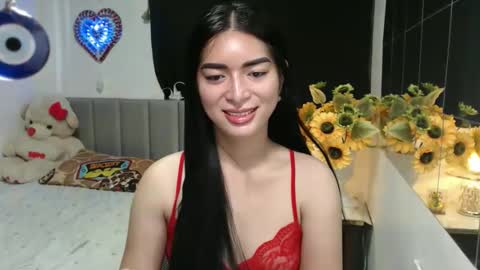 Snapshot of queenpinay69 chatting on 11-26-25, 11:50 QueenPinay69 online show from 11-26-25, 11:50