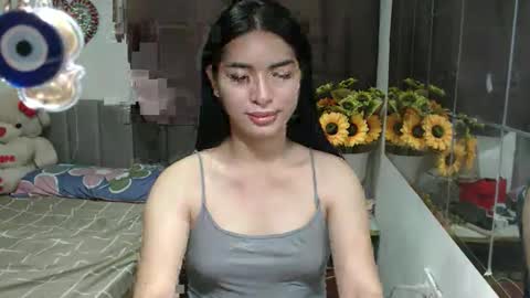 Snapshot of queenpinay69 chatting on 01-11-26, 02:22 QueenPinay69 online show from 01-11-26, 02:22