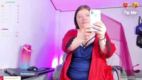 Samantha online show from 12-21-25, 01:35