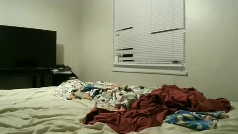 queenskull870 online show from 09-30-25, 01:10