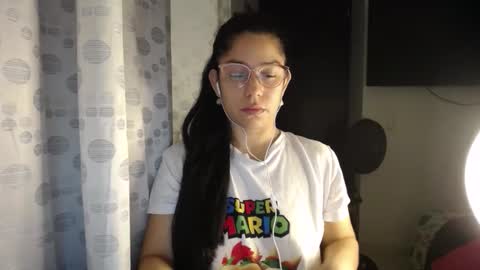 Paola online show from 05-20-26, 03:24
