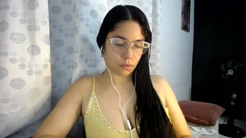 Paola online show from 07-10-26, 02:27