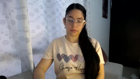 Paola online show from 07-11-26, 10:55