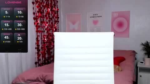 Anna online show from 02-18-26, 06:31