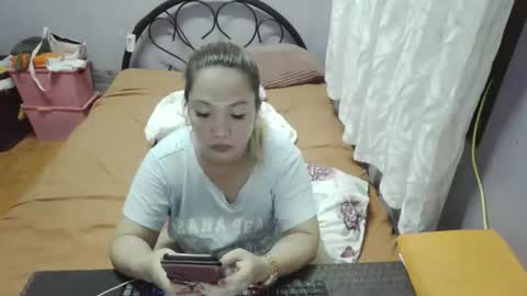 quelly40 online show from 12-01-25, 12:32