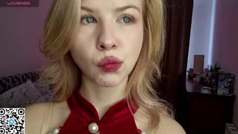 Tate online show from 04-21-26, 06:20